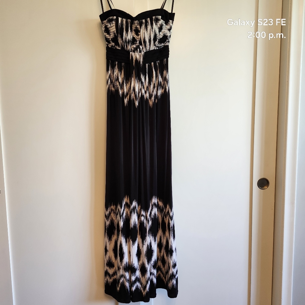 Max & Cleo Black and White Sleeveless Sundress